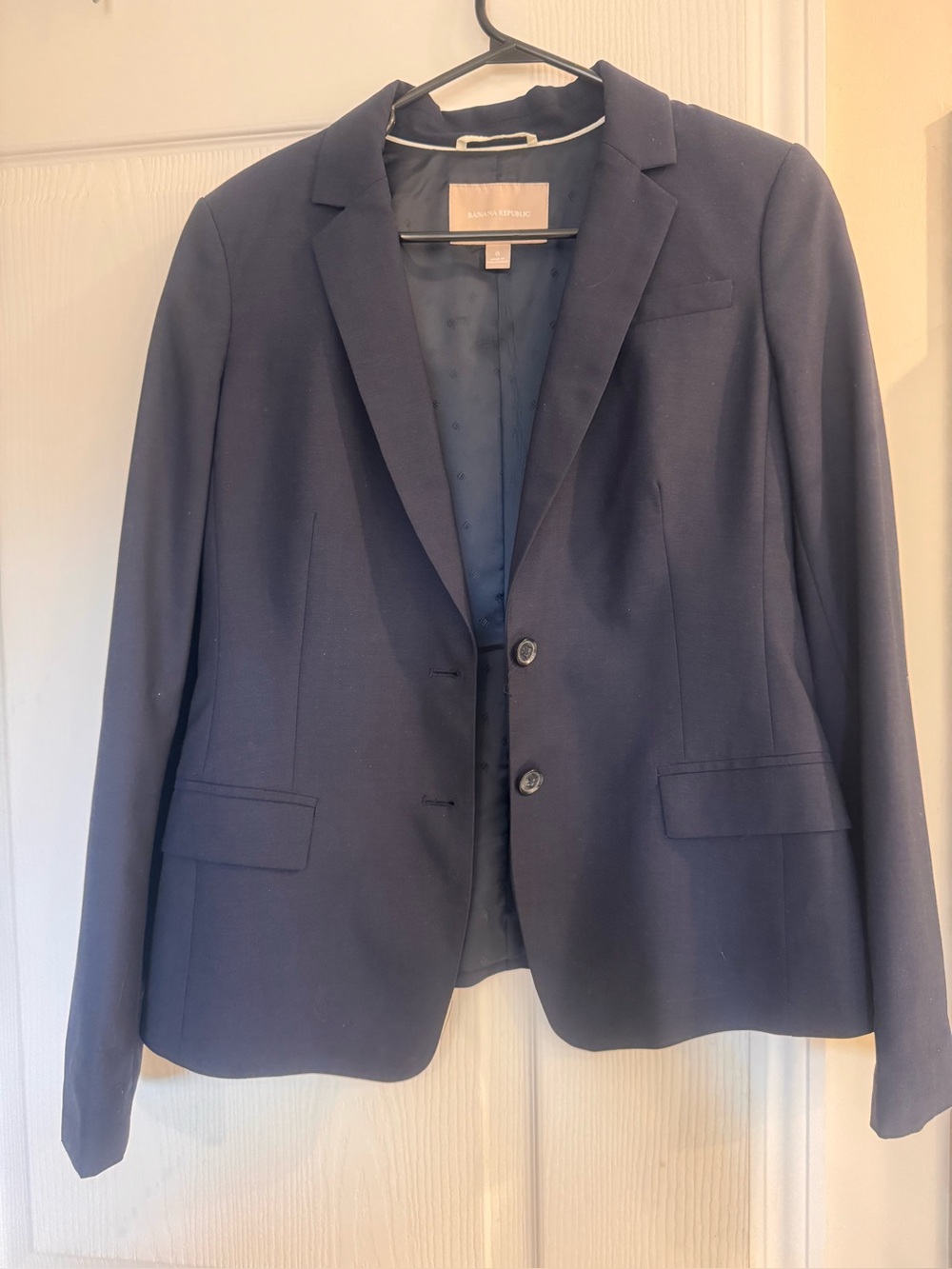 Banana Republic Navy Women's Blazer size 8 work autumn fall